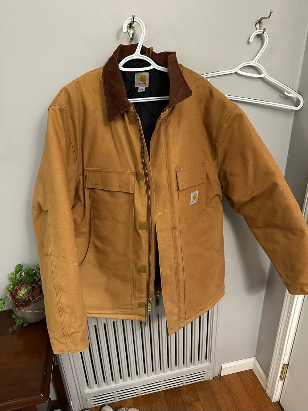 Carhartt Men’s Tan Duck Detroit Canvas Jacket with Corduroy Collar
